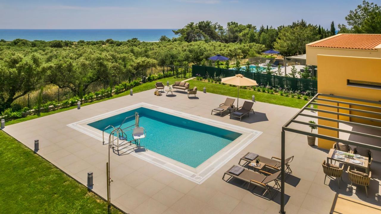 Sound Of Sea Villas Lixouri Exterior photo