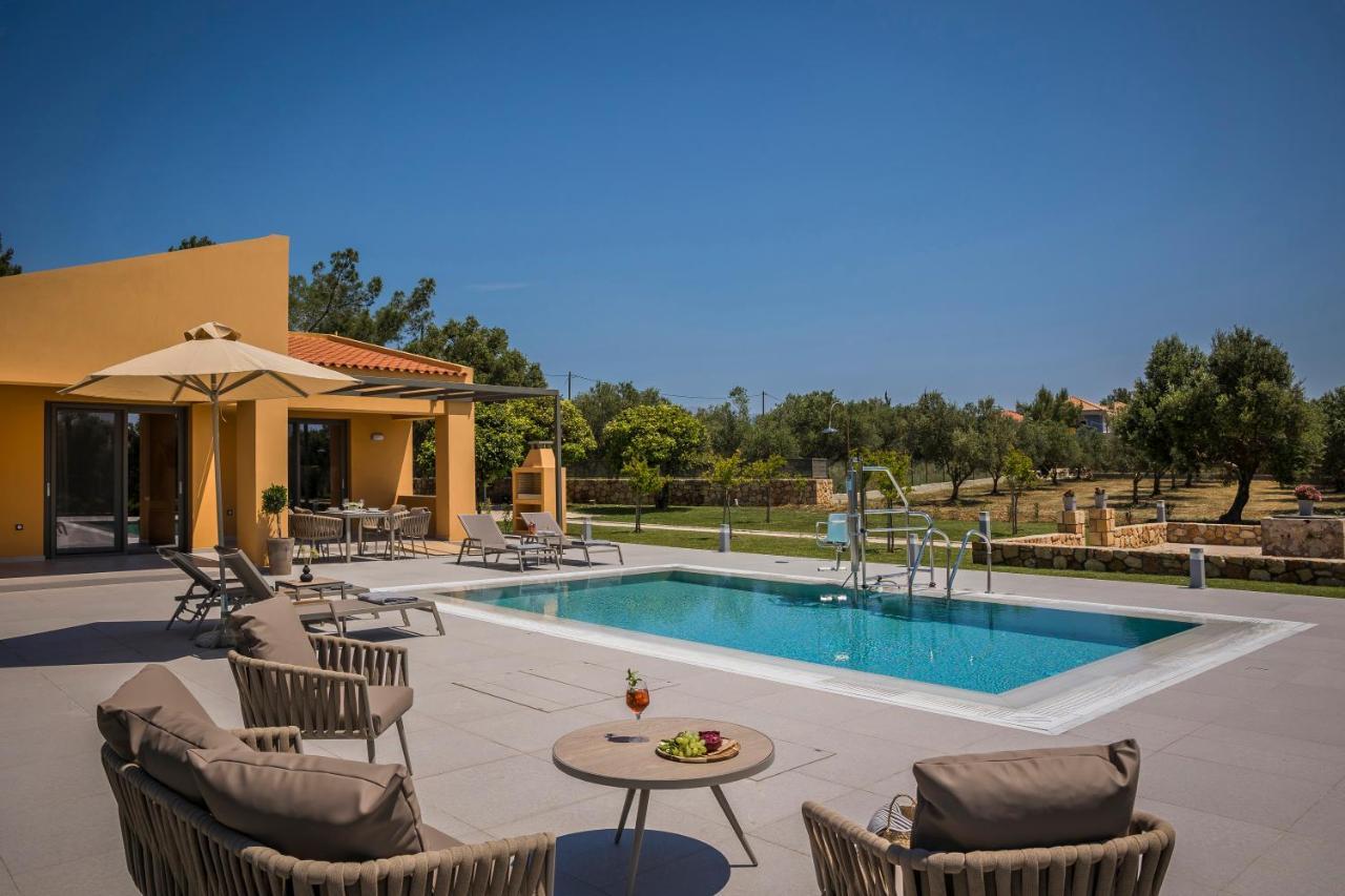 Sound Of Sea Villas Lixouri Exterior photo