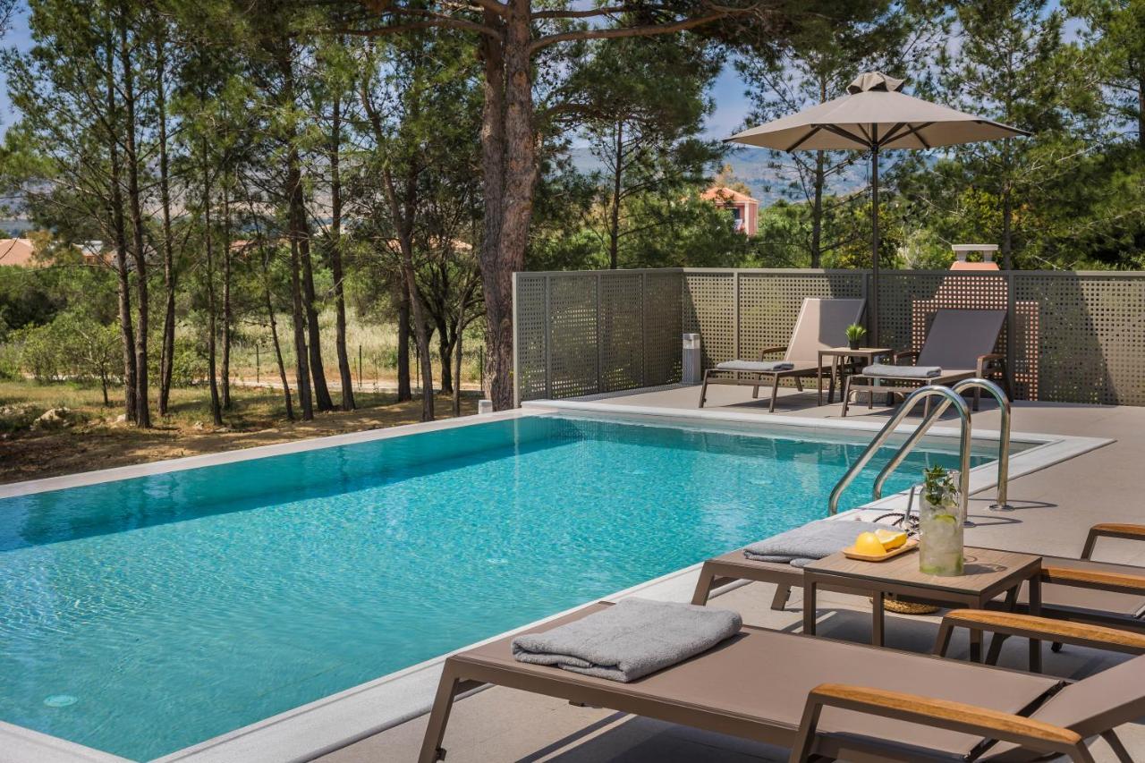 Sound Of Sea Villas Lixouri Exterior photo