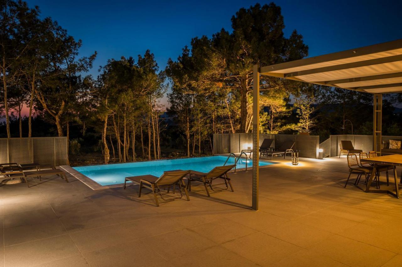 Sound Of Sea Villas Lixouri Exterior photo
